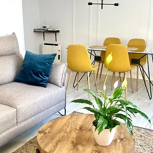 New Gorgeous - Beachfront - 3 Bd Apartamento